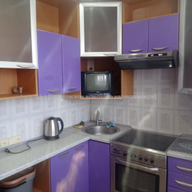 Сдам квартиру, Большая Кольцевая ул. , 134 , 2  ком., 52 м², капитальный ремонт