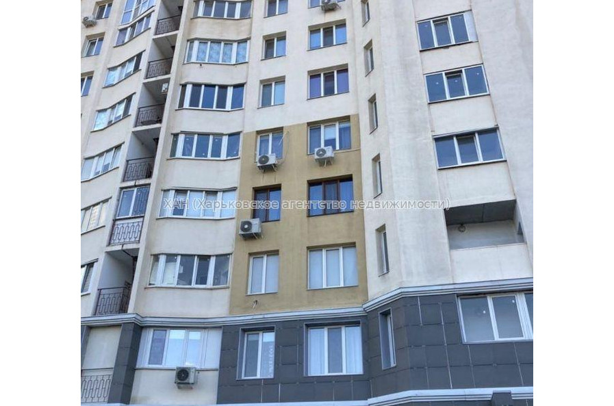 Продам квартиру, Юбилейный просп. , 67Б , 2 кім., 58 м², капитальный ремонт 