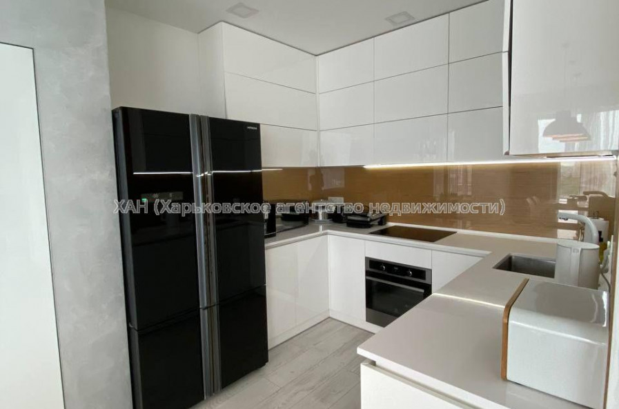 Продам квартиру, Клочковская ул. , 3 кім., 88 м², авторский дизайн 