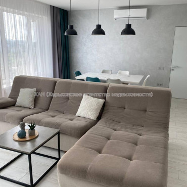 Продам квартиру, Клочковская ул. , 3 кім., 88 м², авторский дизайн 