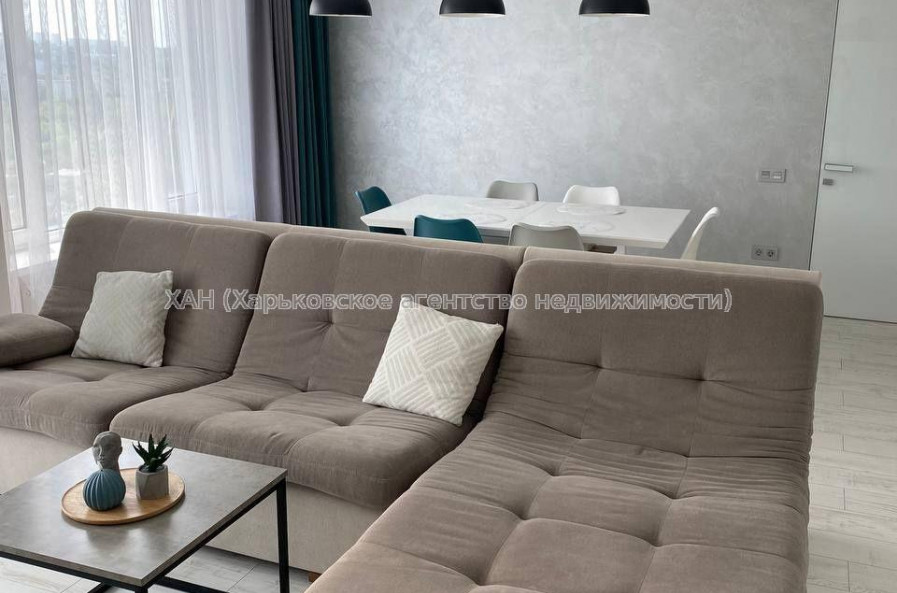 Продам квартиру, Клочковская ул. , 3 кім., 88 м², авторский дизайн 