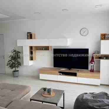 Продам квартиру, Клочковская ул. , 3 кім., 88 м², авторский дизайн 