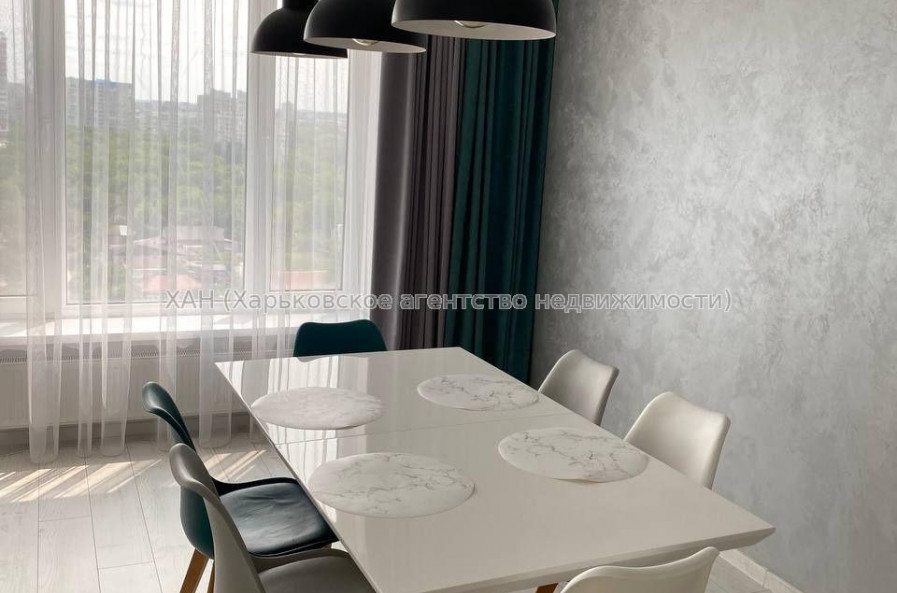Продам квартиру, Клочковская ул. , 3 кім., 88 м², авторский дизайн 