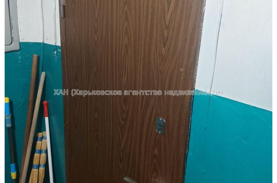 Продам квартиру, Ковтуна ул. , 1 кім., 40 м², советский ремонт 