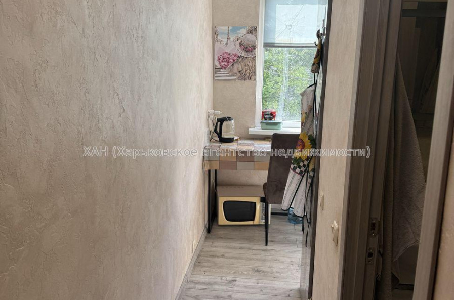 Продам квартиру, 23 Августа ул. , 2  ком., 45 м², капитальный ремонт 