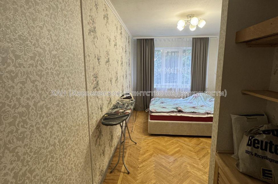 Продам квартиру, 23 Августа ул. , 2  ком., 45 м², капитальный ремонт 