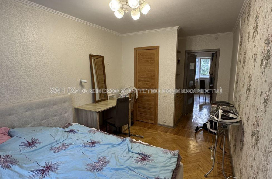 Продам квартиру, 23 Августа ул. , 2  ком., 45 м², капитальный ремонт 