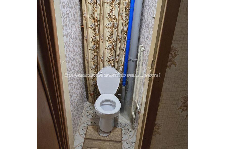 Продам квартиру, Камская ул. , 3  ком., 68 м², советский ремонт 