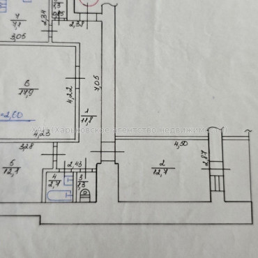 Продам квартиру, Олега Адамовского ул. , 3  ком., 68 м², советский ремонт 