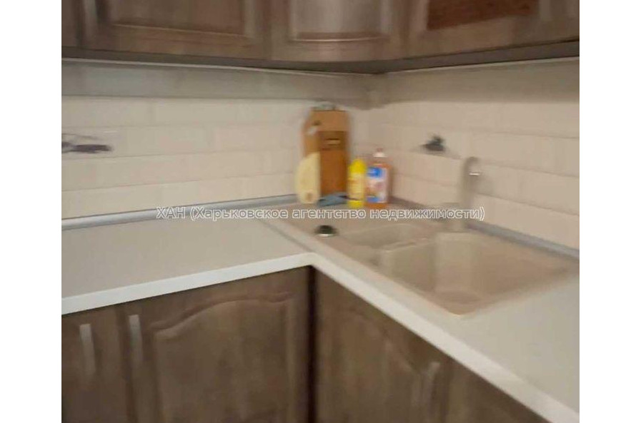 Продам квартиру, Тракторостроителей просп. , 103Г , 2 кім., 65 м², евроремонт 