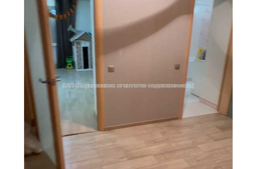 Продам квартиру, Тракторостроителей просп. , 103Г , 2 кім., 65 м², евроремонт 