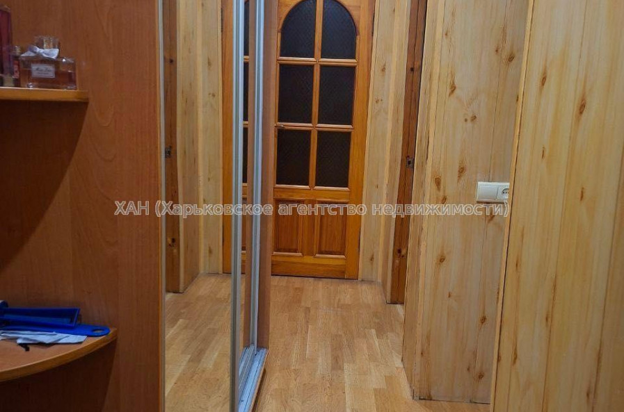 Продам квартиру, Байрона пр-т , 2  ком., 43.80 м², косметический ремонт 