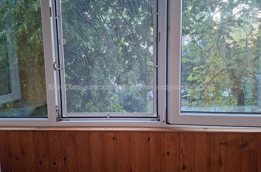 Продам квартиру, Байрона пр-т , 2  ком., 43.80 м², косметический ремонт 