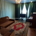 Продам квартиру, 3  ком., 65 м², косметический ремонт 