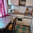 Продам квартиру, 3  ком., 65 м², косметический ремонт 