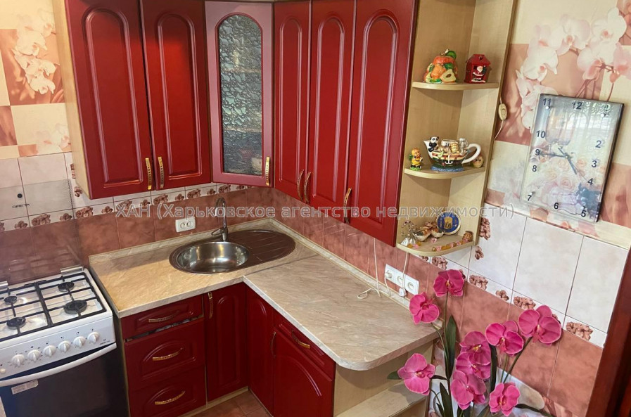 Продам квартиру, Александра Орлова ул. , 3  ком., 57 м², капитальный ремонт 
