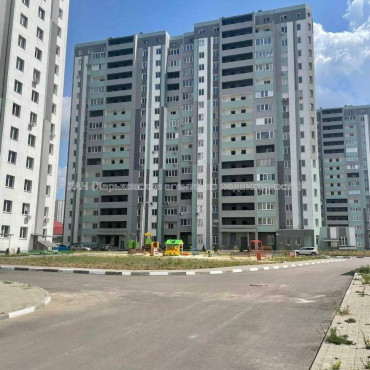 Продам квартиру, Заливная ул. , 1 кім., 43 м², без внутренних работ 