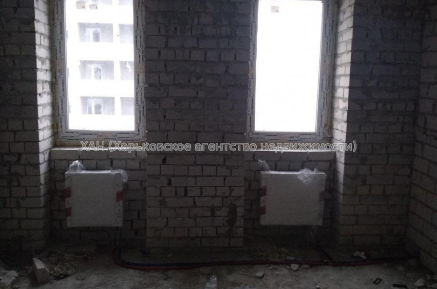 Продам квартиру, Заливная ул. , 1 кім., 43 м², без внутренних работ 