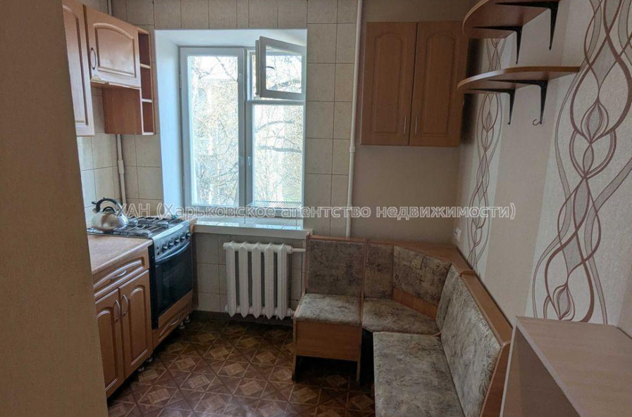 Продам квартиру, 23 Августа пер. , 1  ком., 30 м², капитальный ремонт 