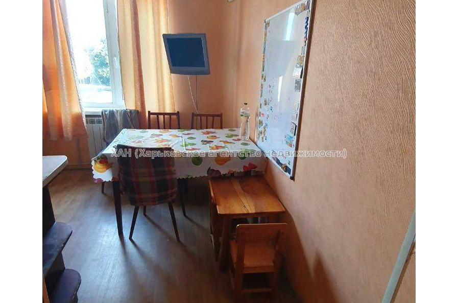 Продам квартиру, Киргизская ул. , 1  ком., 40.30 м², евроремонт 