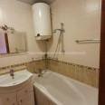 Продам квартиру, Киргизская ул. , 1  ком., 40.30 м², евроремонт 