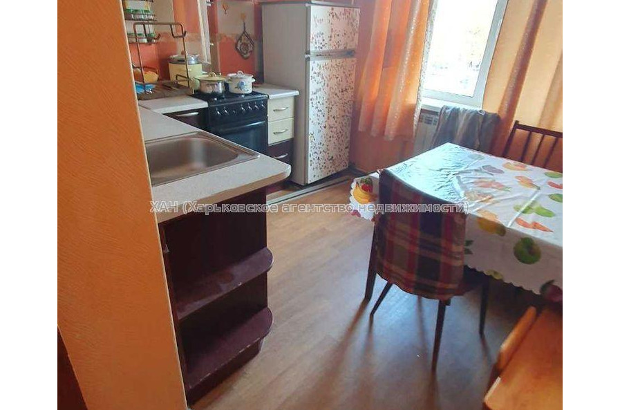 Продам квартиру, Киргизская ул. , 1  ком., 40.30 м², евроремонт 