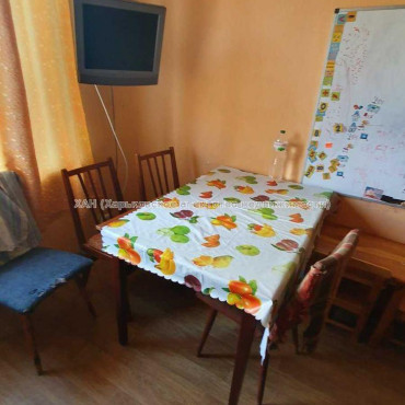 Продам квартиру, Киргизская ул. , 1 кім., 40.30 м², евроремонт 