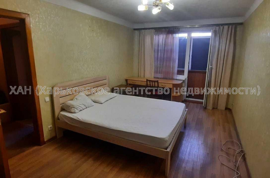 Продам квартиру, Киргизская ул. , 1  ком., 40.30 м², евроремонт 