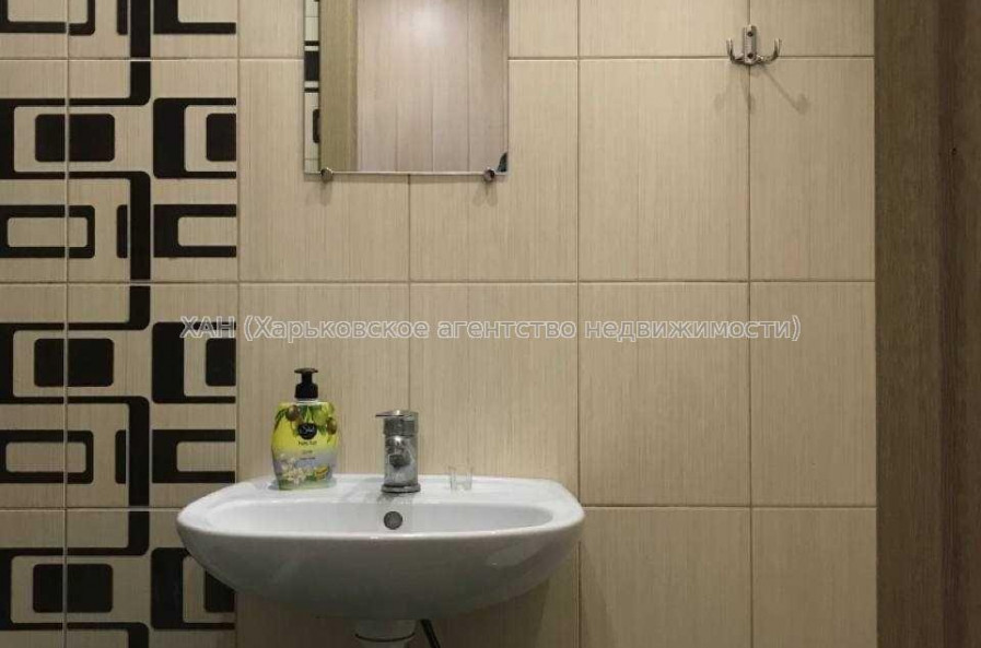 Продам квартиру, Шевченковский пер. , 1  ком., 18.50 м², евроремонт 