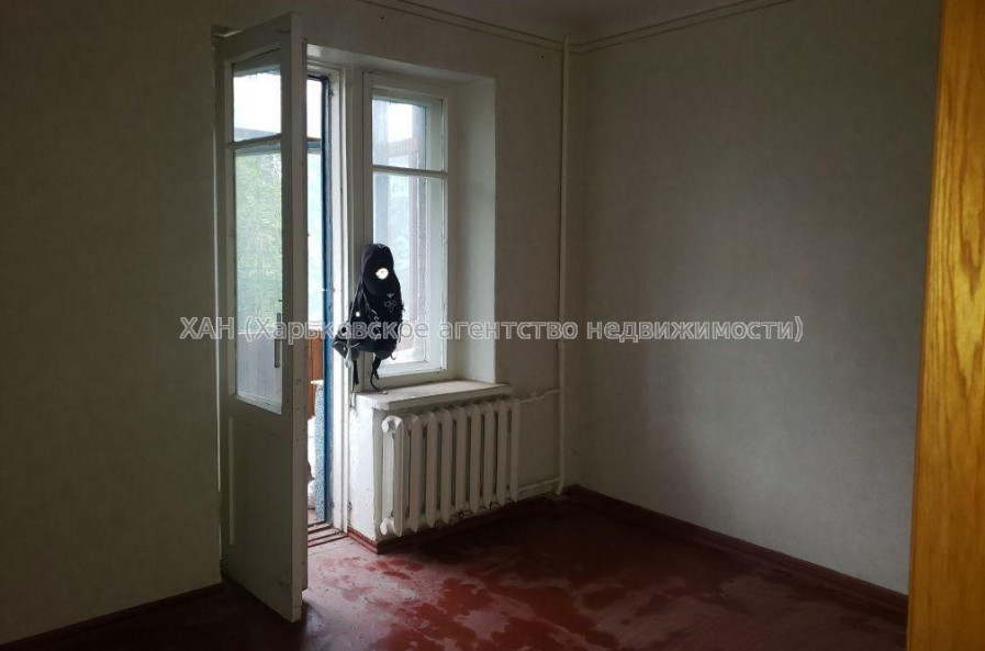 Продам квартиру, Героев Харькова просп. , 1 кім., 27 м², косметический ремонт 