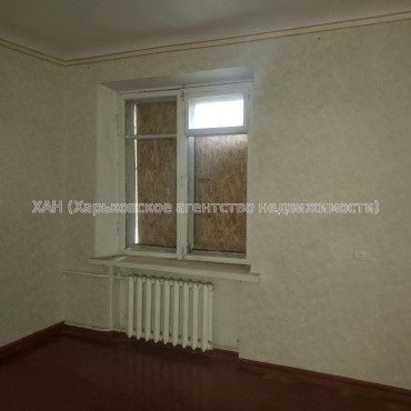 Продам квартиру, Героев Харькова просп. , 1 кім., 27 м², косметический ремонт 