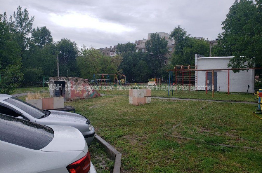 Продам квартиру, Героев Харькова просп. , 1  ком., 27 м², косметический ремонт 