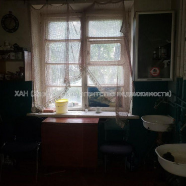 Продам квартиру, Героев Харькова просп. , 1  ком., 27 м², косметический ремонт 