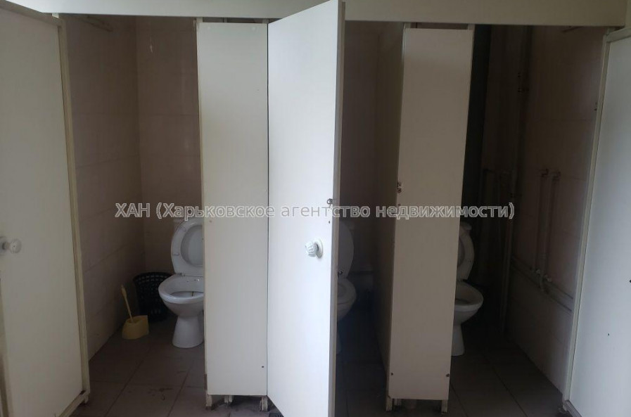 Продам квартиру, Героев Харькова просп. , 1 кім., 27 м², косметический ремонт 