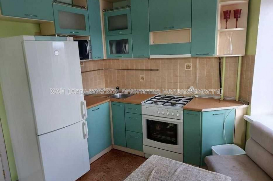 Продам квартиру, Героев Харькова просп. , 1  ком., 40 м², евроремонт 