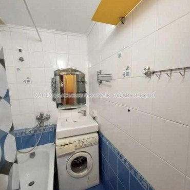 Продам квартиру, Героев Харькова просп. , 1 кім., 40 м², евроремонт 