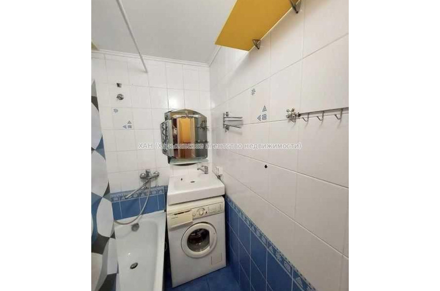Продам квартиру, Героев Харькова просп. , 1  ком., 40 м², евроремонт 
