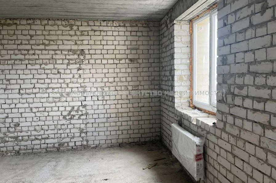 Продам квартиру, Героев Харькова просп. , 1  ком., 43 м², без внутренних работ 