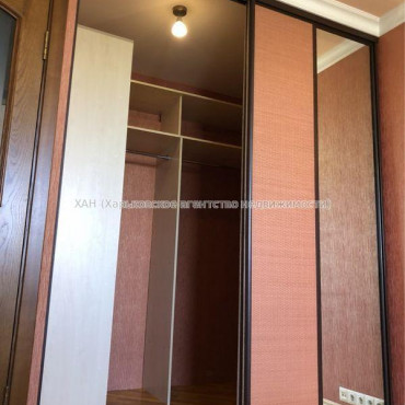 Продам квартиру, Титаренковский пер. , 3  ком., 65 м², капитальный ремонт 