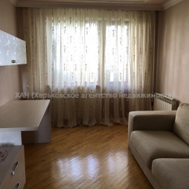 Продам квартиру, Титаренковский пер. , 3  ком., 65 м², капитальный ремонт