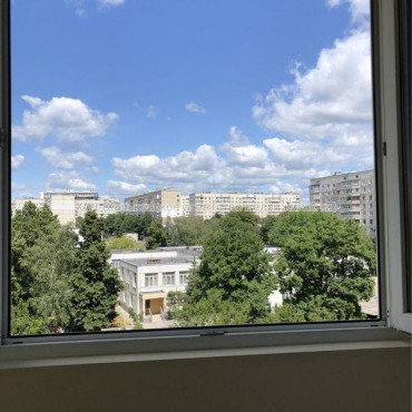 Продам квартиру, Титаренковский пер. , 3  ком., 65 м², капитальный ремонт 