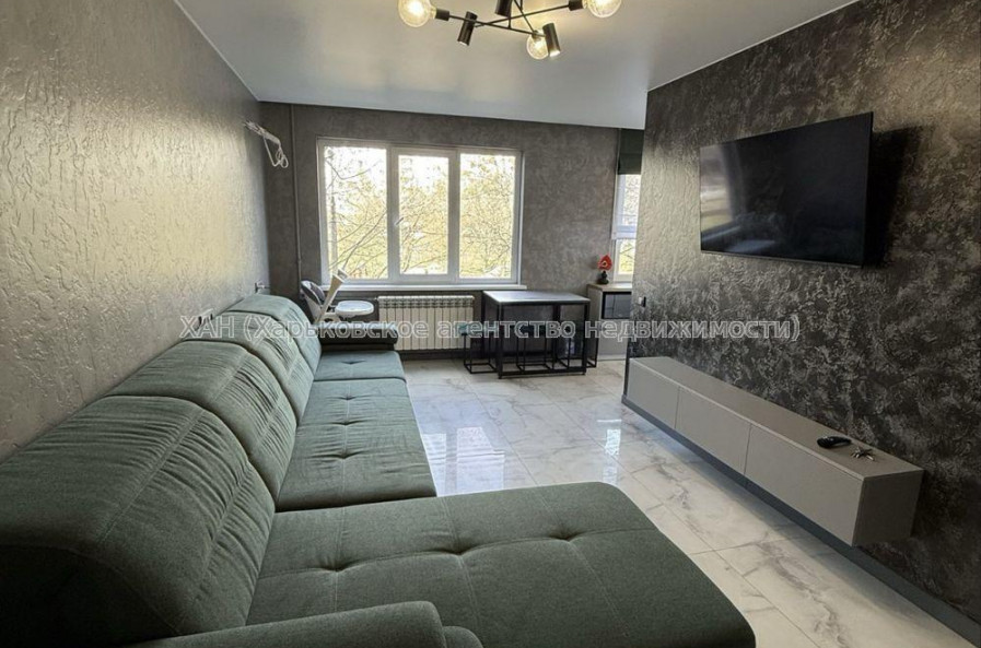 Продам квартиру, Амосова ул. , 3  ком., 66 м², евроремонт 