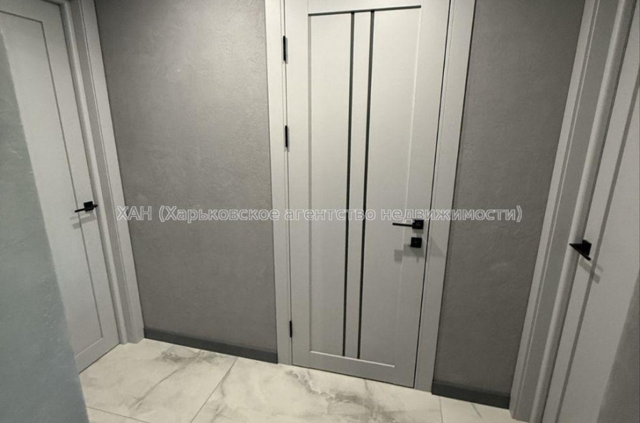 Продам квартиру, Амосова ул. , 3  ком., 66 м², евроремонт 