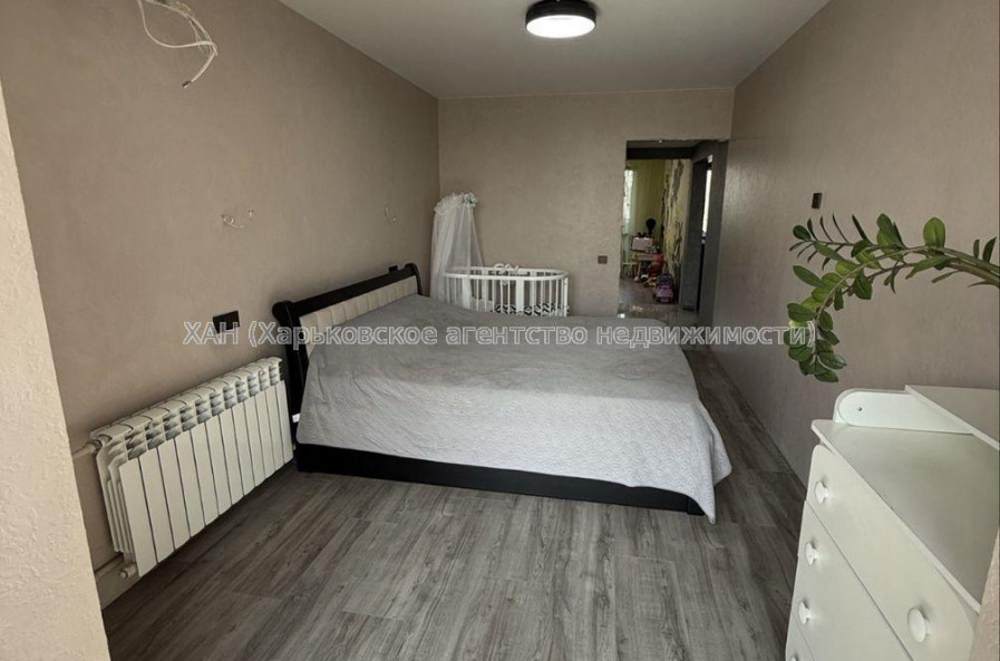 Продам квартиру, Амосова ул. , 3  ком., 66 м², евроремонт 