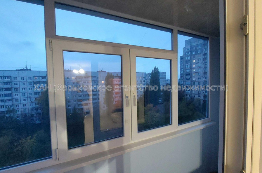 Продам квартиру, 1 кім., 37 м², евроремонт 