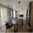 Продам квартиру, Драгоманова ул. , 1 кім., 38 м², авторский дизайн 