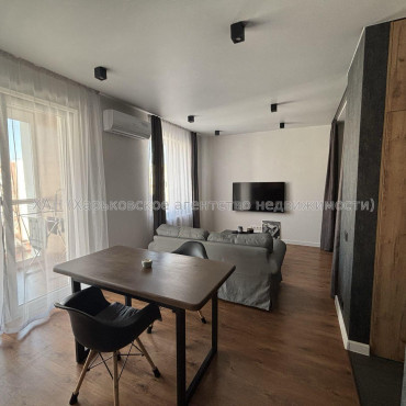 Продам квартиру, Драгоманова ул. , 1 кім., 38 м², авторский дизайн  - фото 15 Продам квартиру, Драгоманова ул. , 1 кім., 38 м², авторский дизайн