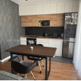Продам квартиру, Драгоманова ул. , 1 кім., 38 м², авторский дизайн 