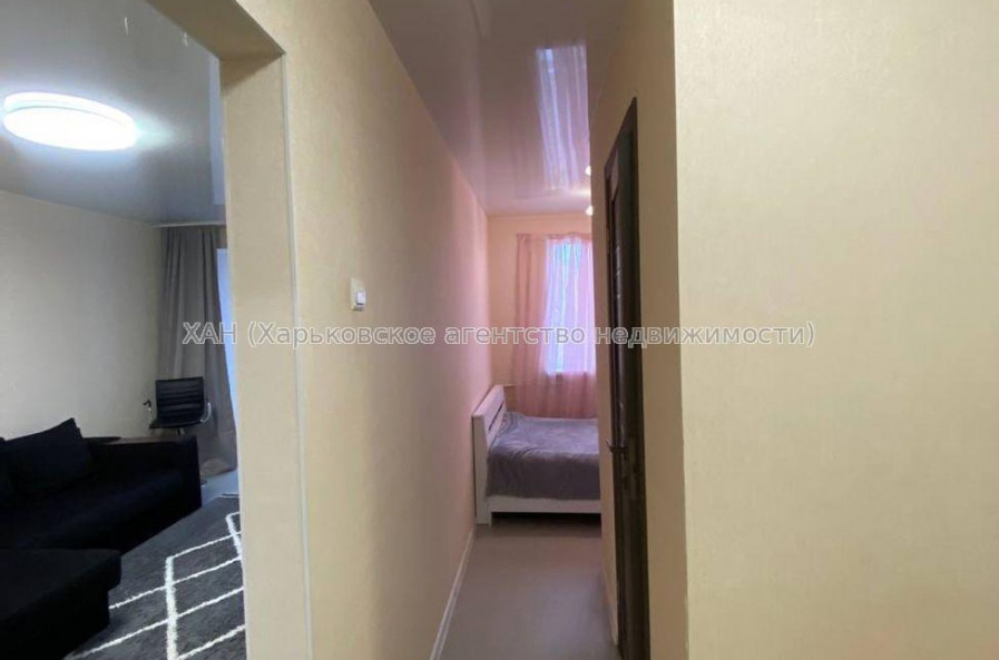 Продам квартиру, Гвардейцев Широнинцев ул. , 1  ком., 30.70 м², капитальный ремонт 