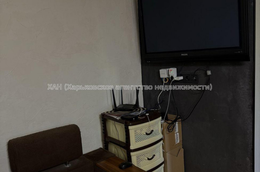 Продам квартиру, Каденюка ул. , 1  ком., 30.50 м², косметический ремонт 